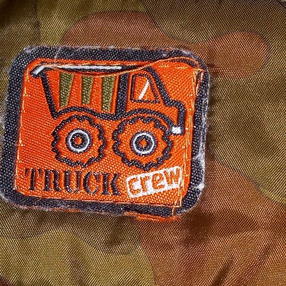 Healthtex Boys 18 Month Puffer Vest - Picture 2 of 5